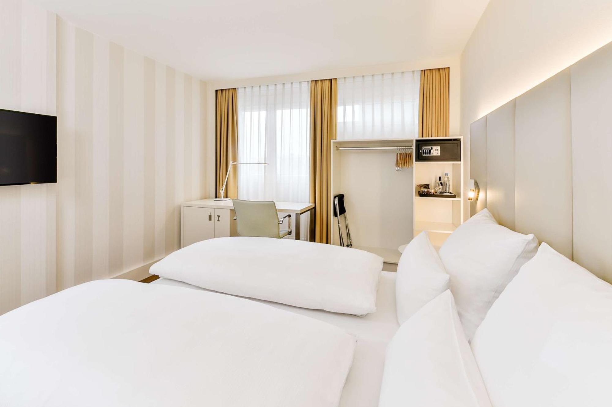 Nh Erlangen Hotel Kültér fotó